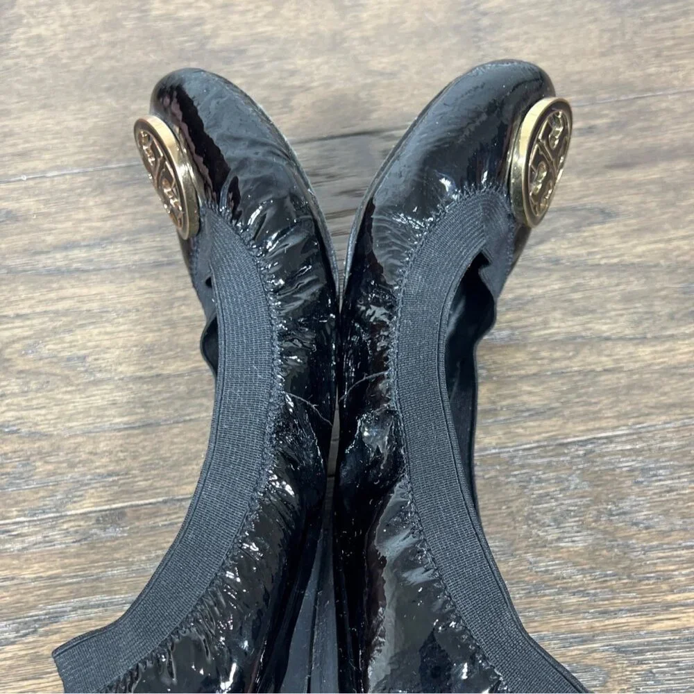 TORY BURCH Caroline Patent Leather Ballet Flats Black Gold/Black Medallion 7.5